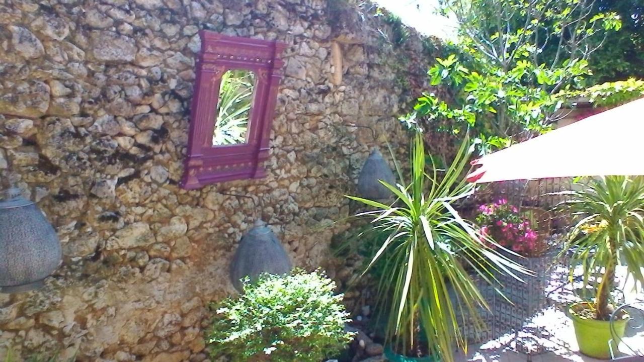 Le Domaine De La Lezardiere B&B Espiet Eksteriør bilde