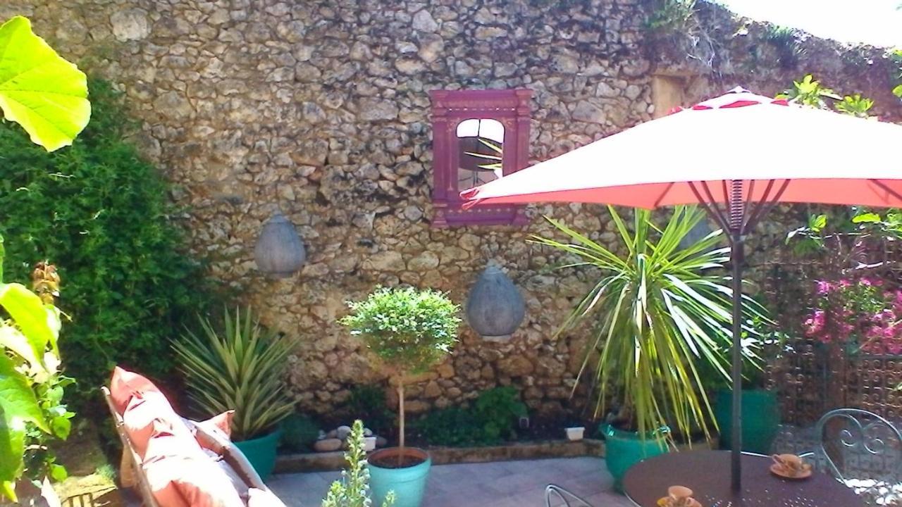 Le Domaine De La Lezardiere B&B Espiet Eksteriør bilde