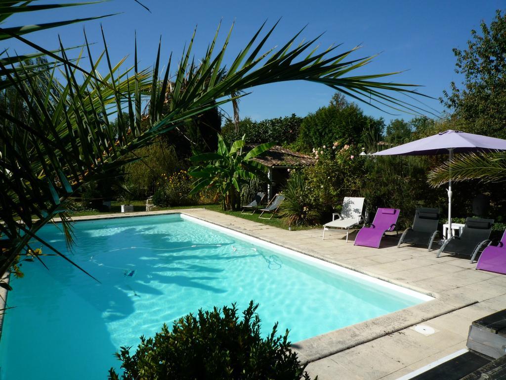 Le Domaine De La Lezardiere B&B Espiet Eksteriør bilde